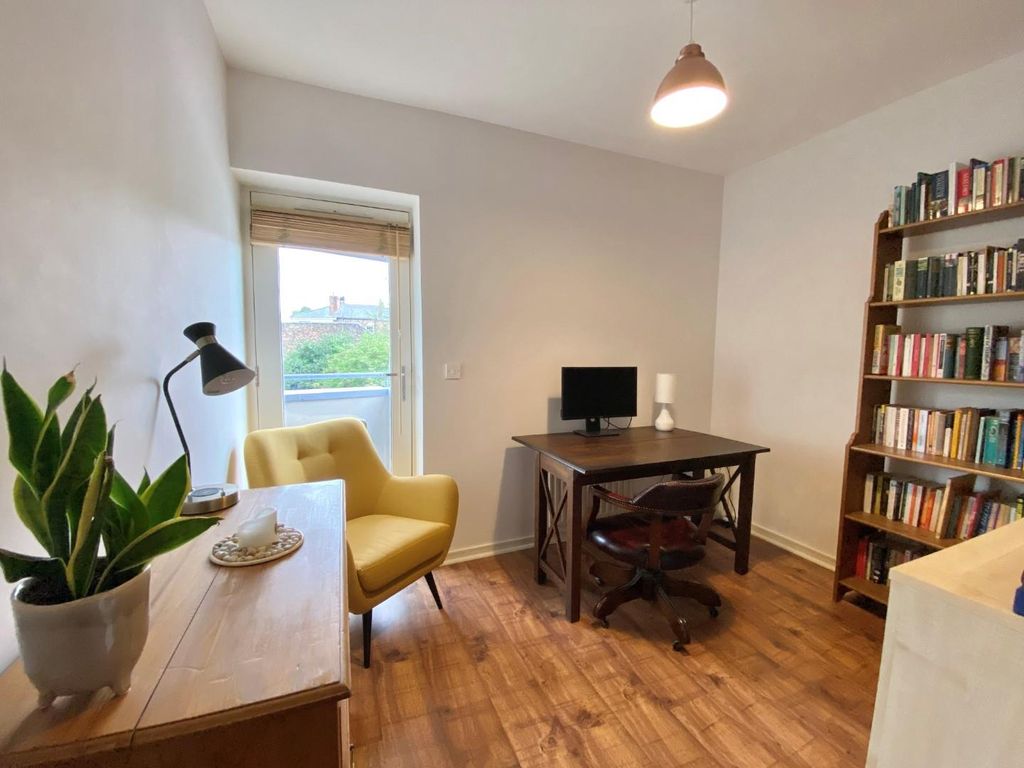 Property photo 3 of 12 6.Jpg