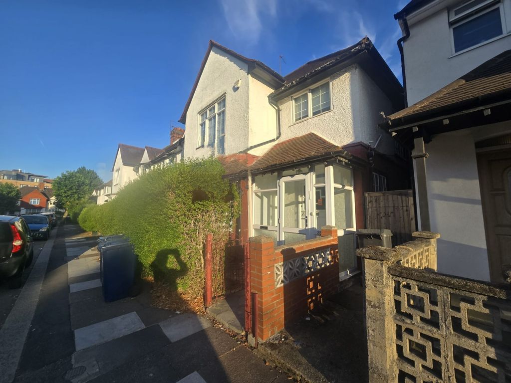 Property photo 1 of 14 A Charming Just Refurbished Three Bedroom Semi Detached Home