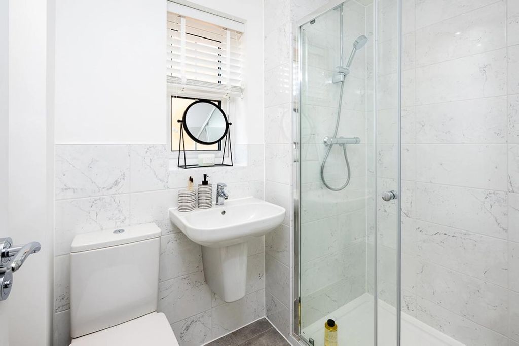 Additional image 8 of 2 bed property for sale"Rosedene" at Cooper Close, Off Foster Way, Kettering NN15