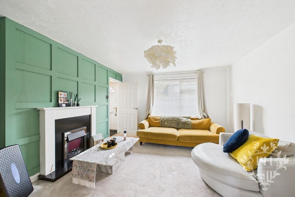 Property photo 2 of 13 Cam02002G0-Pr0214-Still008.Jpg