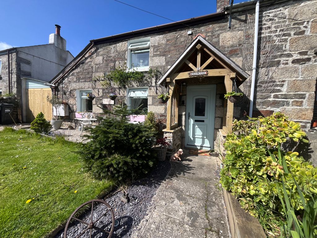 Property photo 3 of 30 Front