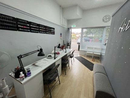 Property photo 1 of 3