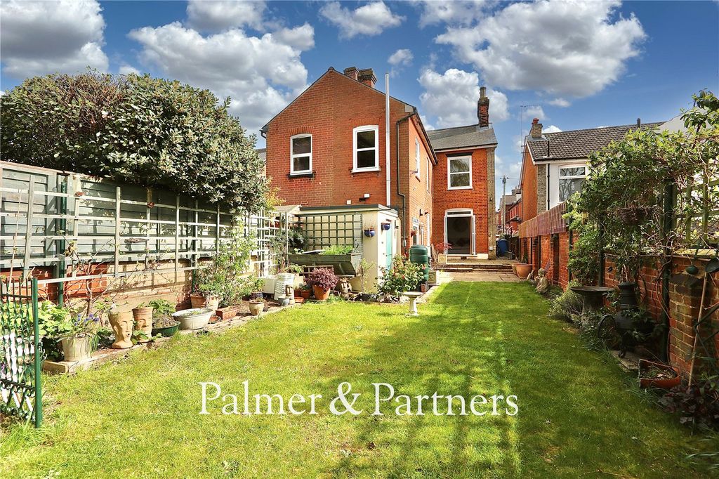 Property photo 2 of 26 Picture No. 02