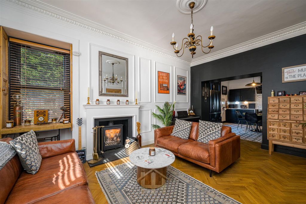 Property photo 3 of 34 Z92_9049-Edit.Jpg