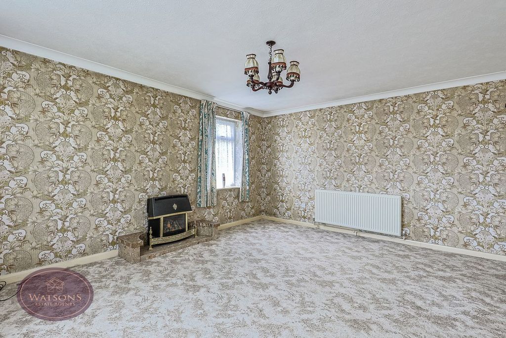 Property photo 3 of 48