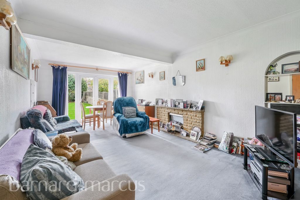 Property photo 3 of 16