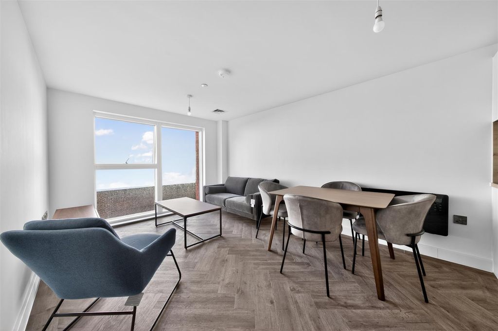 Property photo 1 of 15 1435820-7-69c424907909B.Jpg