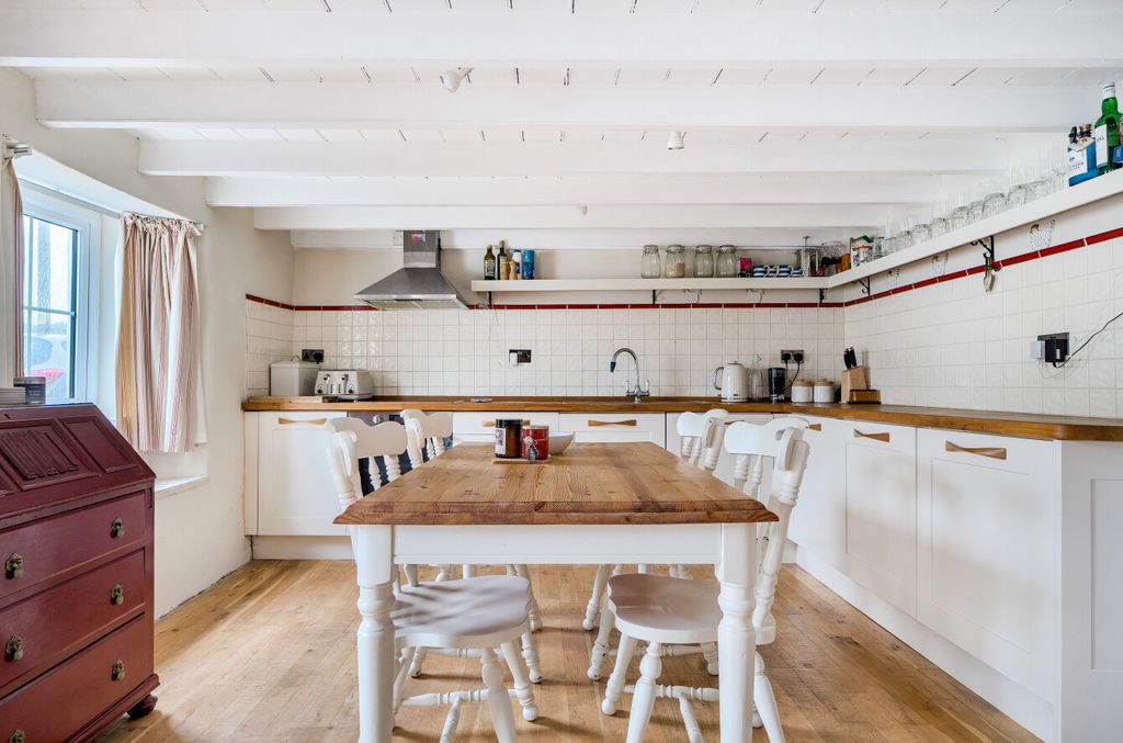 Property photo 3 of 21 1440441-12-69Df5E...