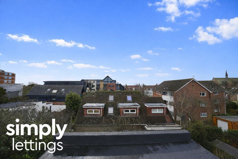 Property photo 3 of 11 Photo 3