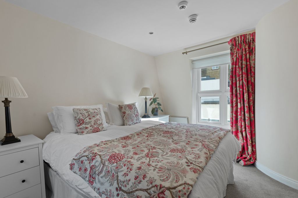 Property photo 2 of 10 8Y3A9980