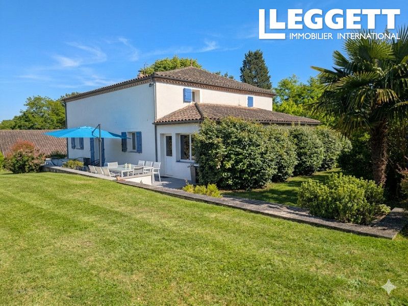 Property photo 2 of 10