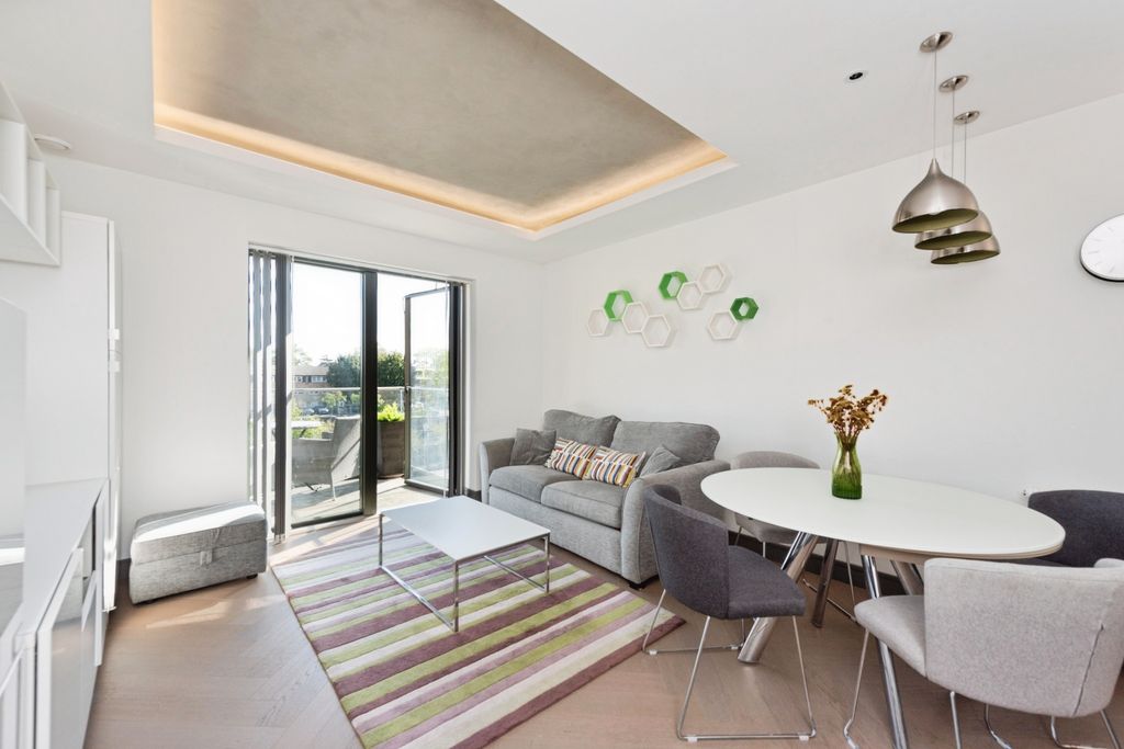 Property photo 3 of 20 Photo #3