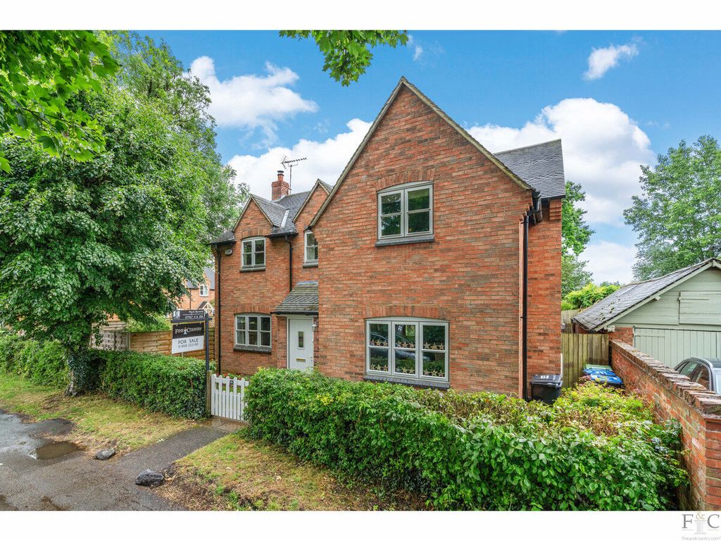 Property photo 1 of 45