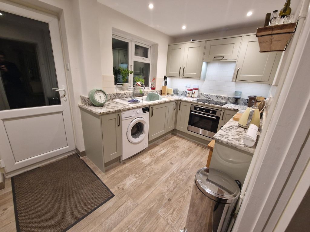 Property photo 1 of 10 Image