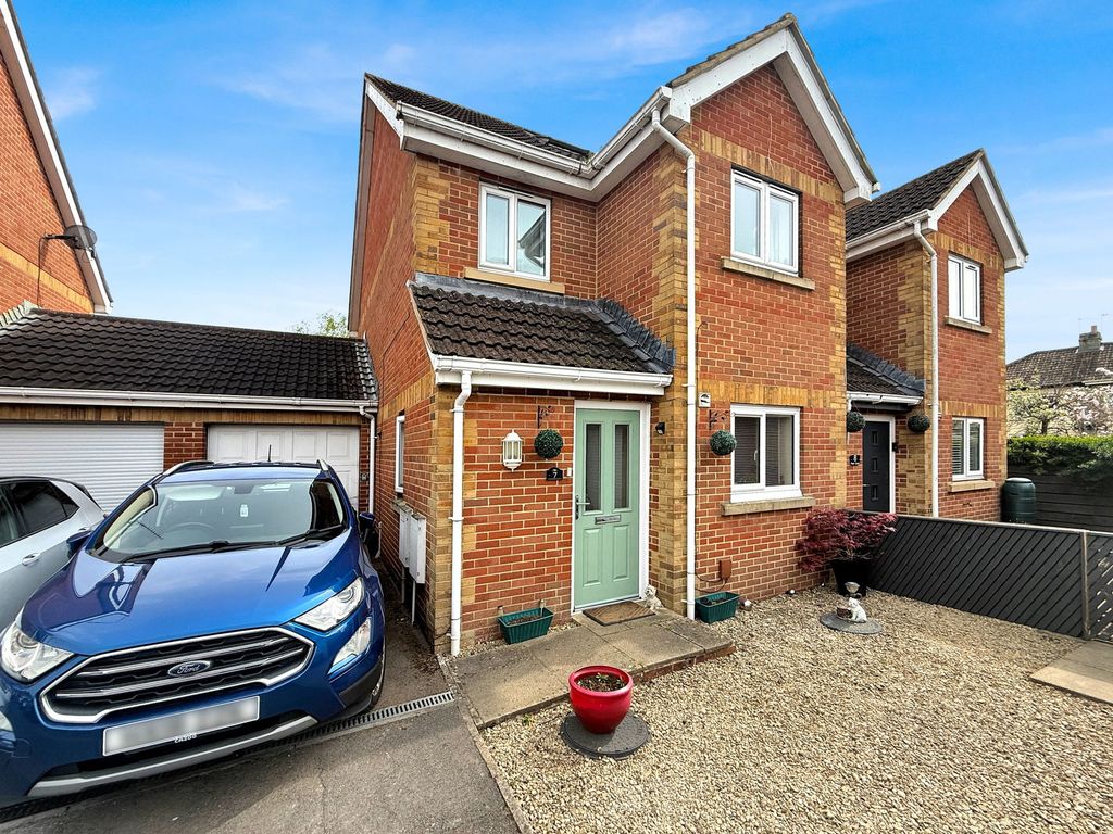 Property photo 1 of 26