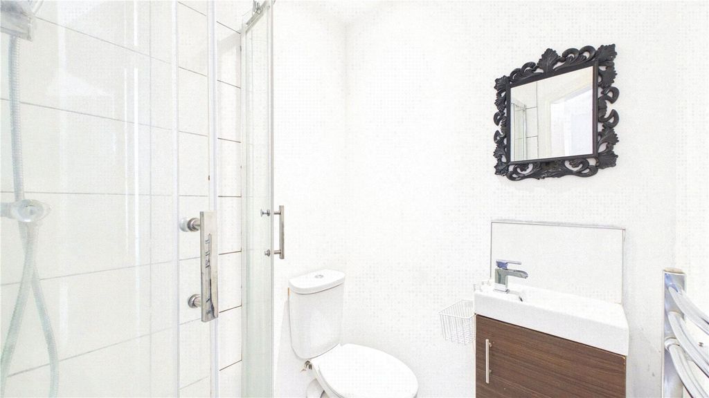 Property photo 2 of 12 Picture No. 07