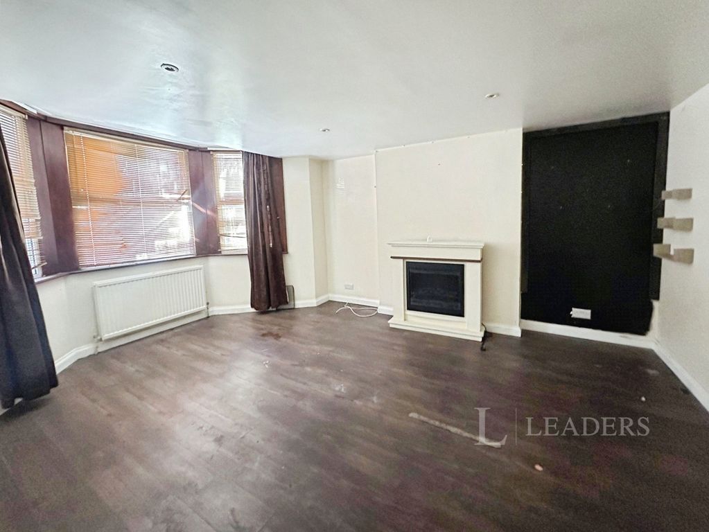 Property photo 2 of 10 Pbox-Img.Jpg