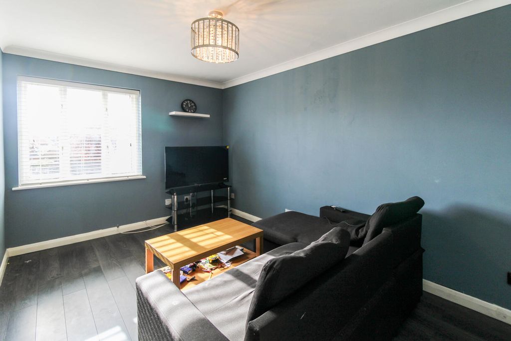 Property photo 2 of 8 Living Room