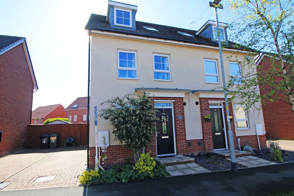 Property photo 1 of 19