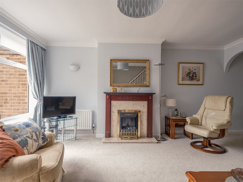 Property photo 3 of 27 5375132
