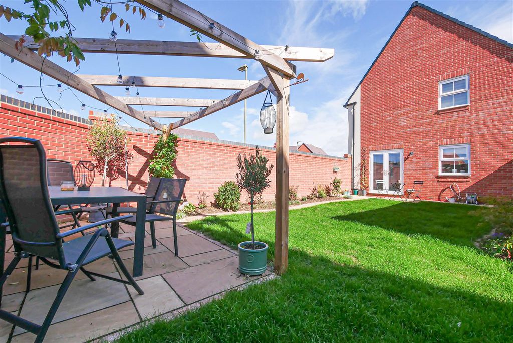 Property photo 3 of 10 Rear Garden