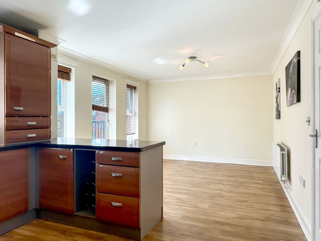 Property photo 3 of 11 Img_5915