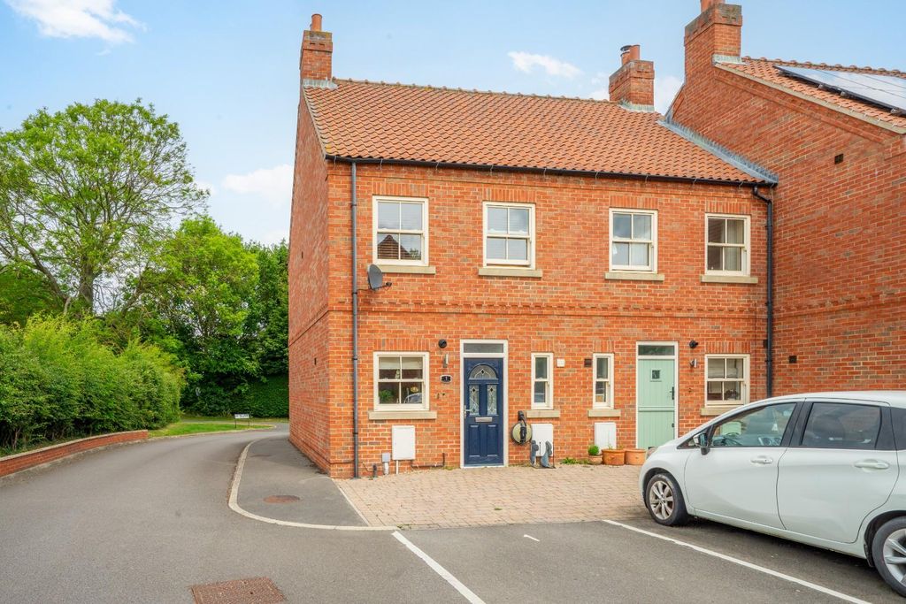 Property photo 1 of 20 1Atg-4.Jpg