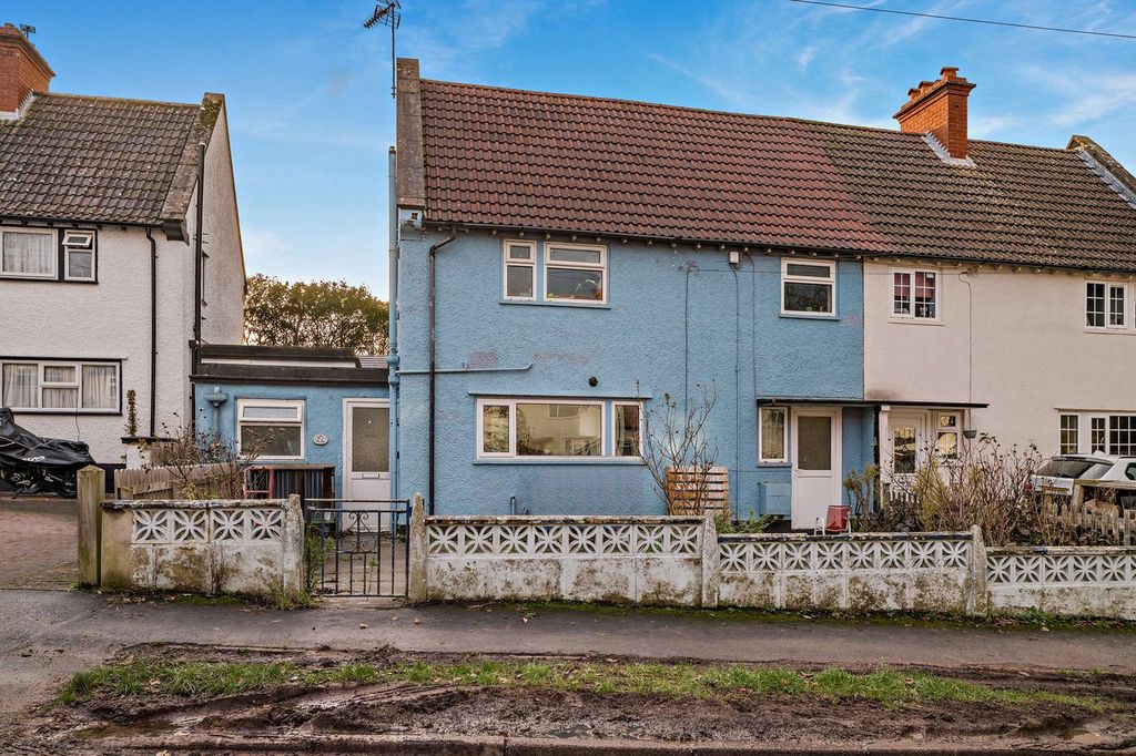 Property photo 1 of 36