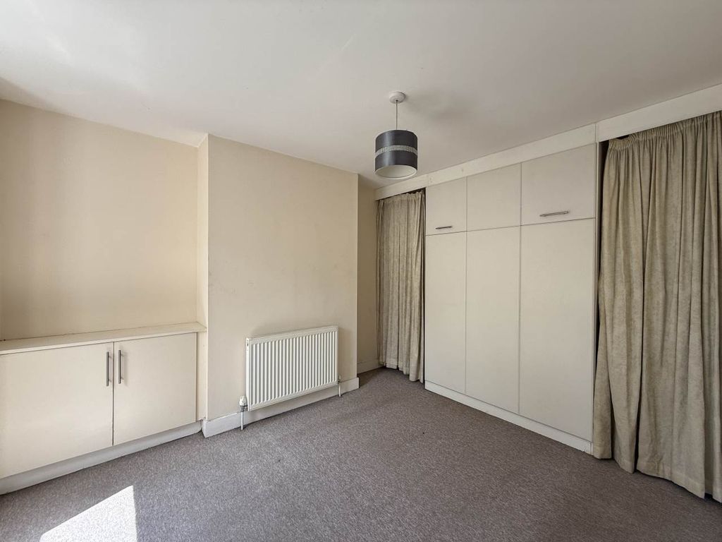 Property photo 3 of 7 Img_3616
