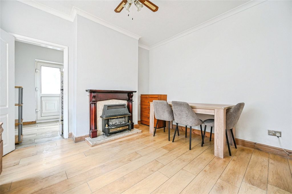 Property photo 2 of 13 Picture No. 07