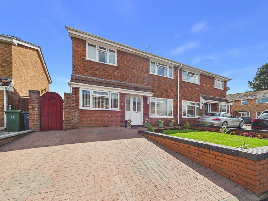 Property photo 1 of 11 Picture No. 01