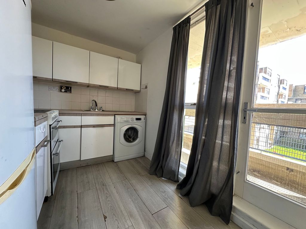Property photo 2 of 5
