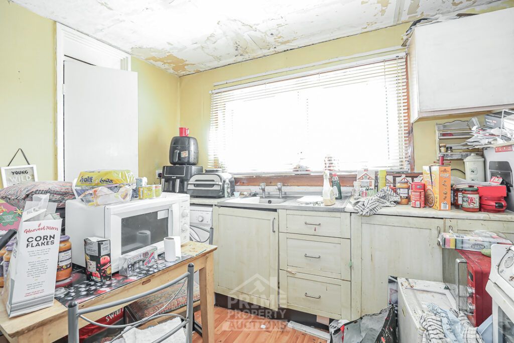 Additional image 5 of 2 bed flat for sale5 Maybole Road, Port Glasgow PA14