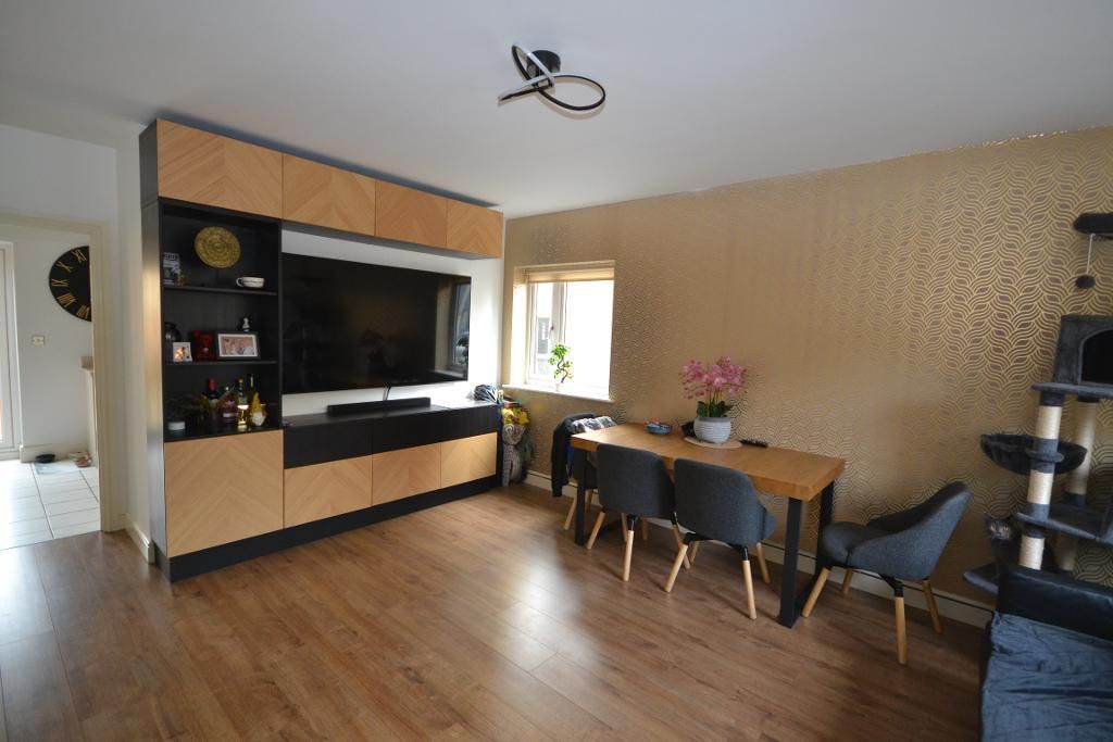 Property photo 2 of 18 Photo 2