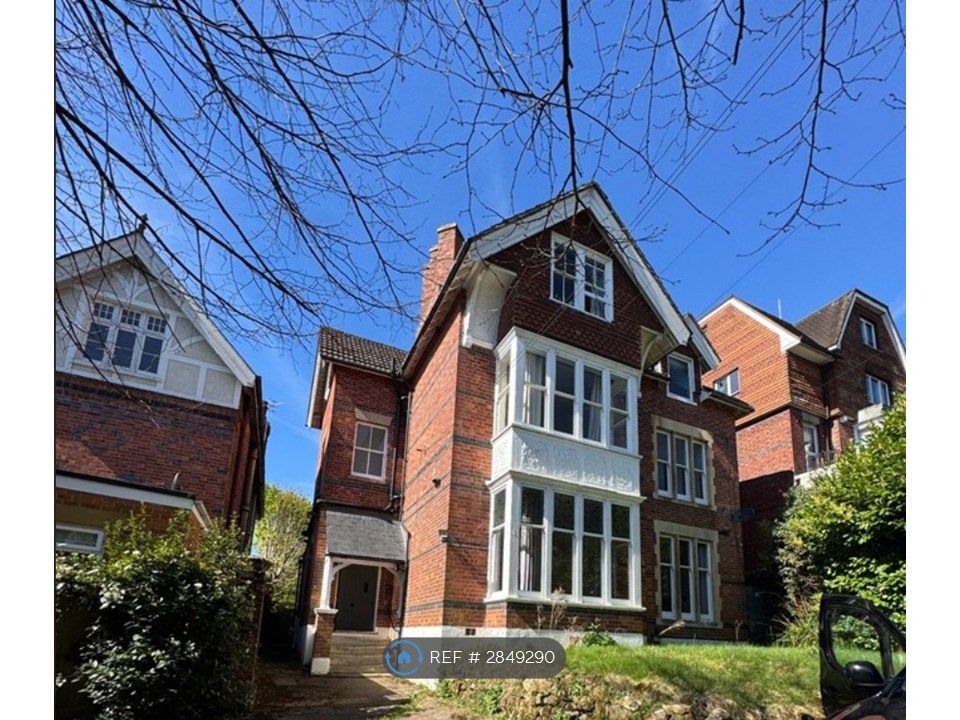 Property photo 3 of 4