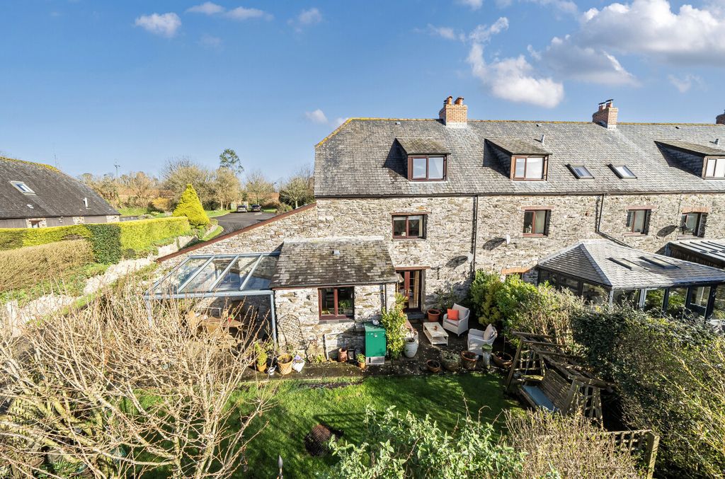 Property photo 1 of 27 1423559-2-69B14Aa...
