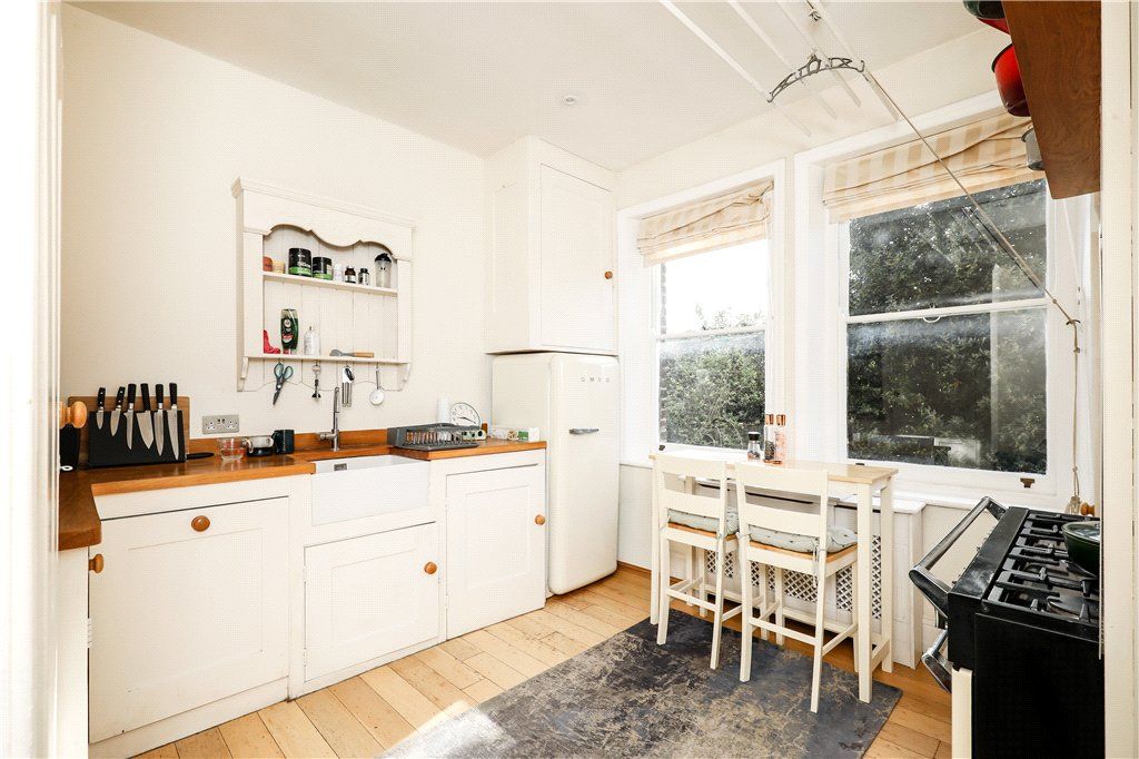 Property photo 2 of 13 Picture No. 02