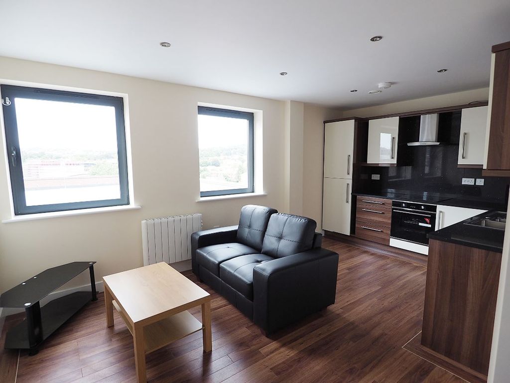 Property photo 2 of 5