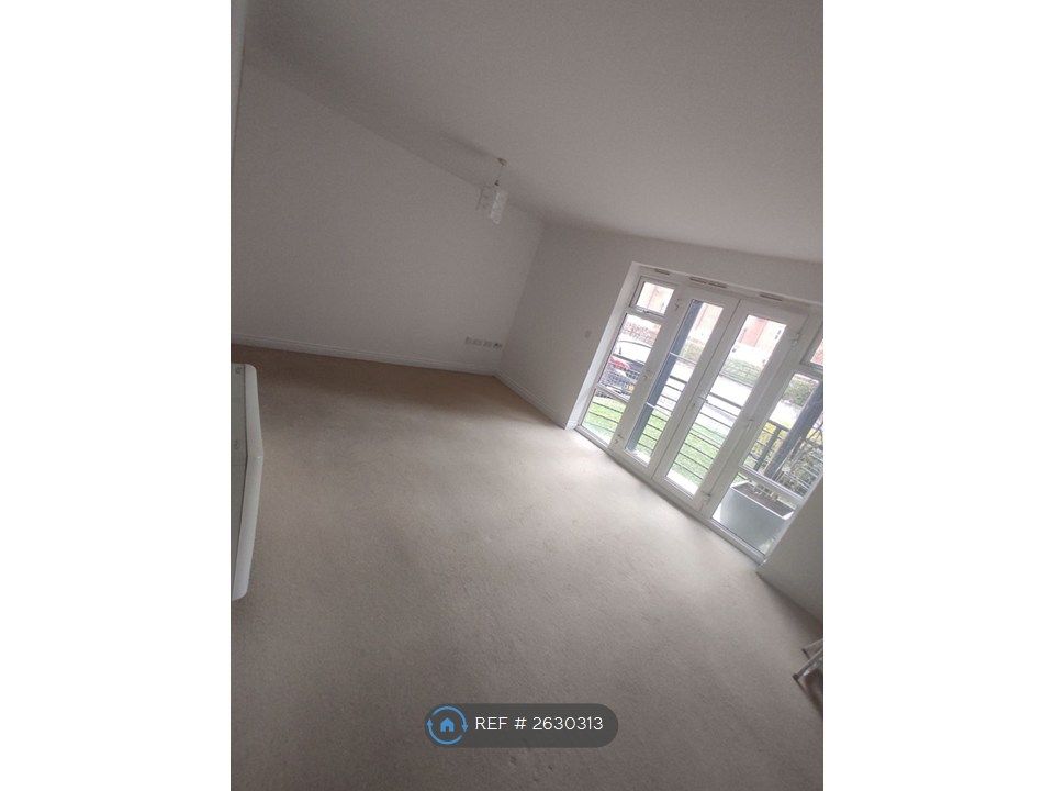 Property photo 3 of 13 Living Area