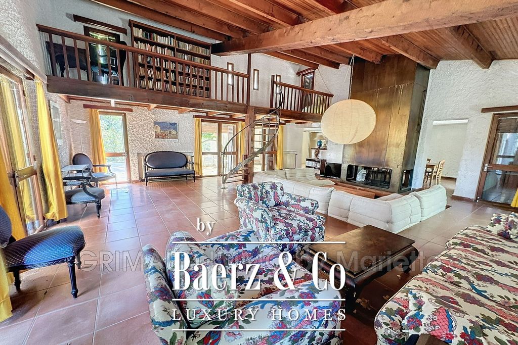 Property photo 2 of 30
