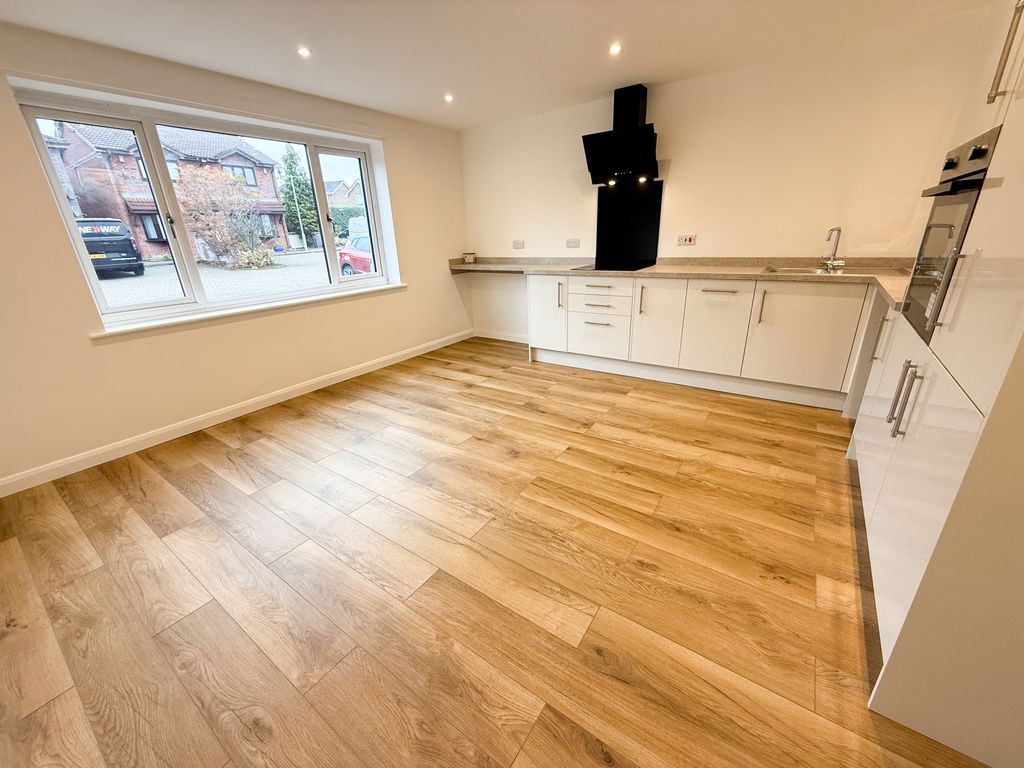 Property photo 2 of 10 Img_9920