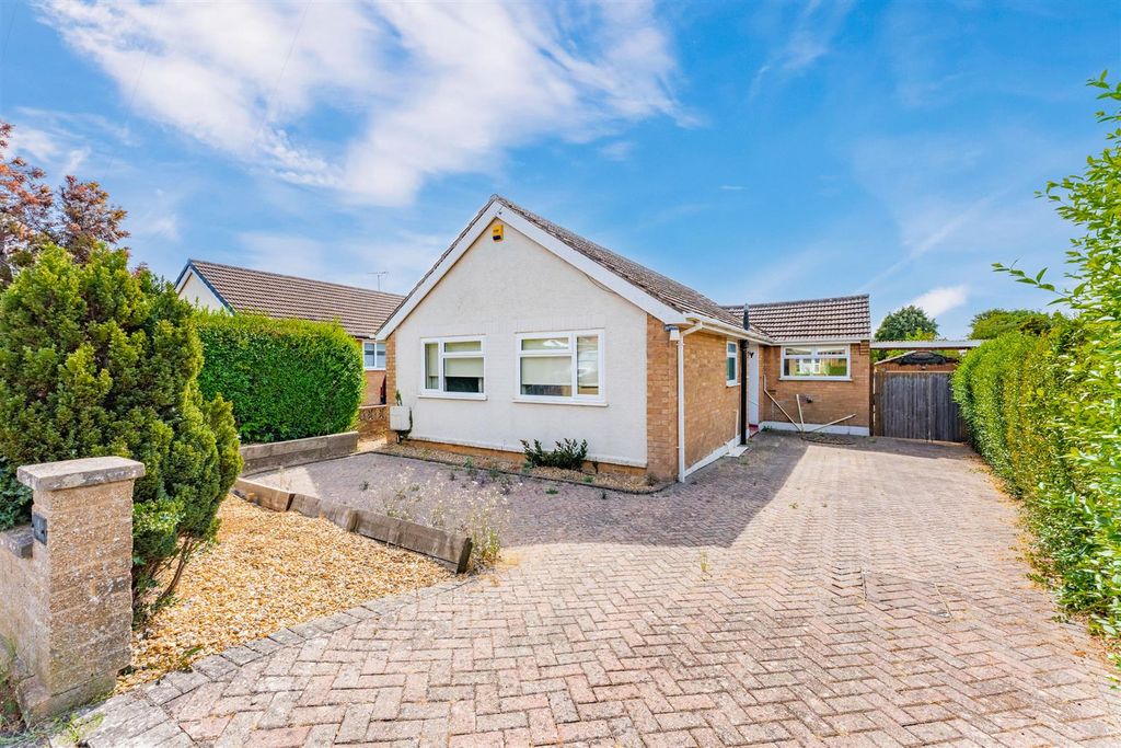 Property photo 1 of 23
