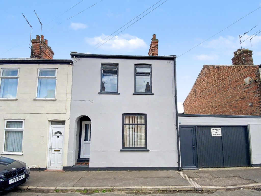 Property photo 1 of 17 5168390