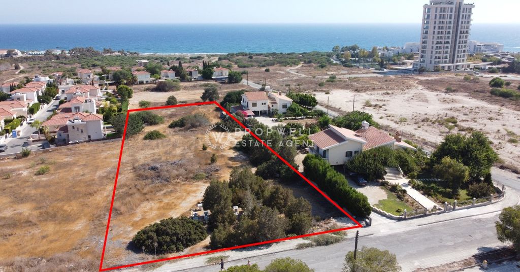Property photo 1 of 3