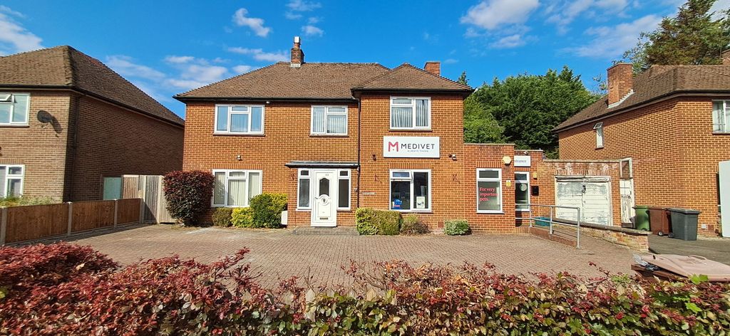 Property photo 1 of 11