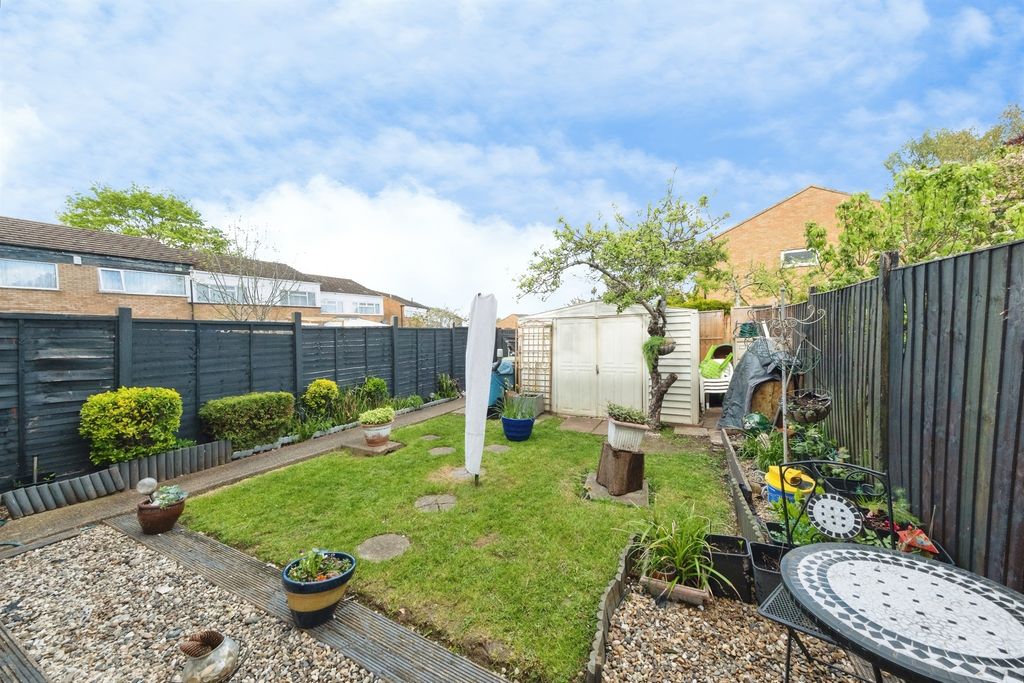 Property photo 2 of 14