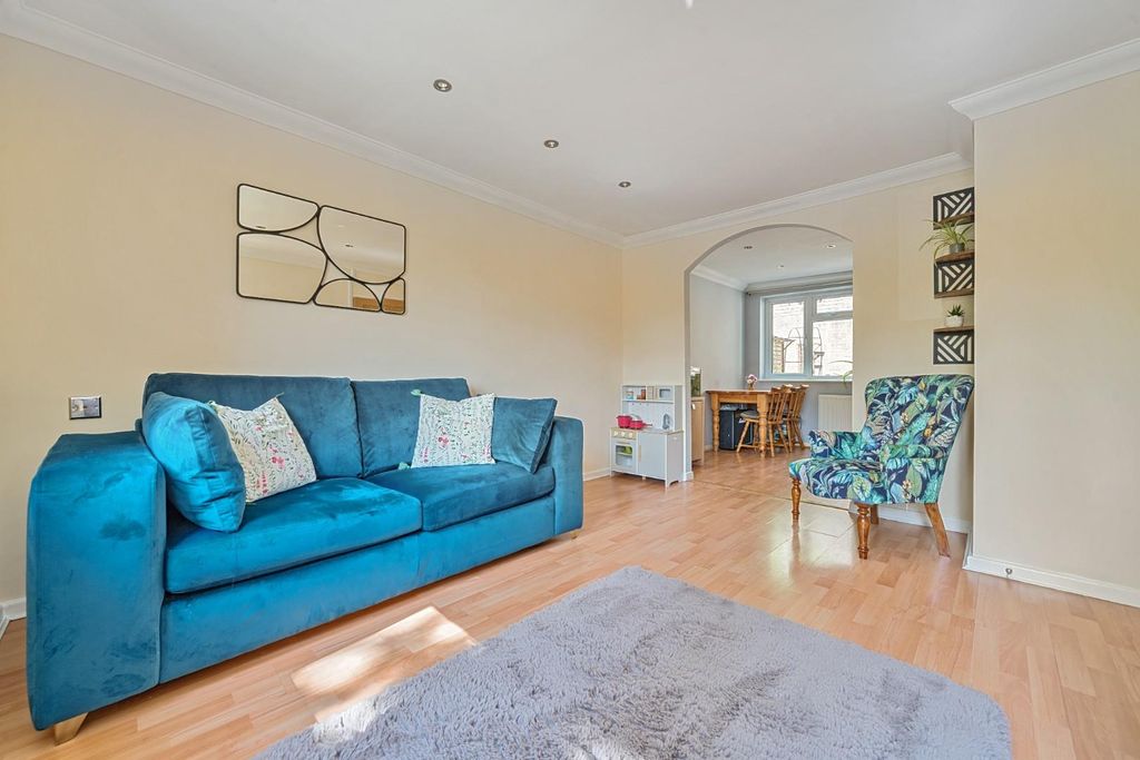 Property photo 2 of 23 1293761-28-6828707157Eee-Arw1293761-28-6828707157E