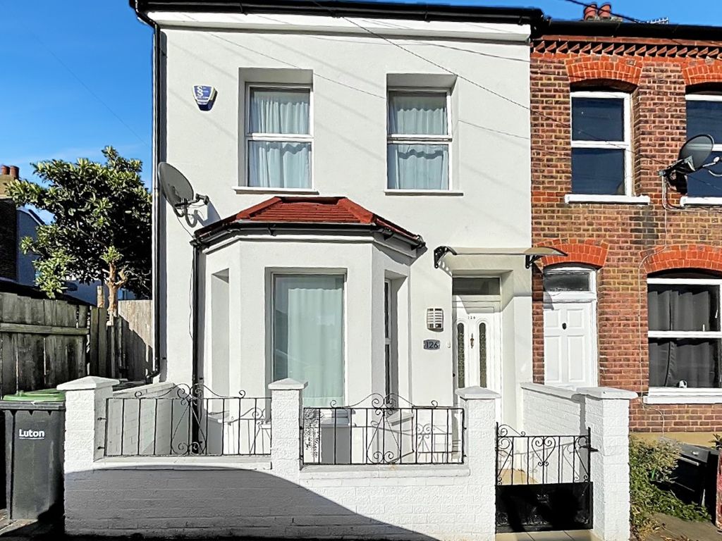 Property photo 1 of 13 4529220