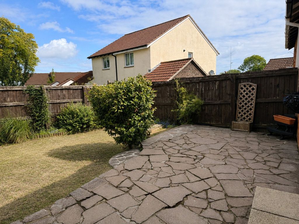 Property photo 2 of 15 Garden