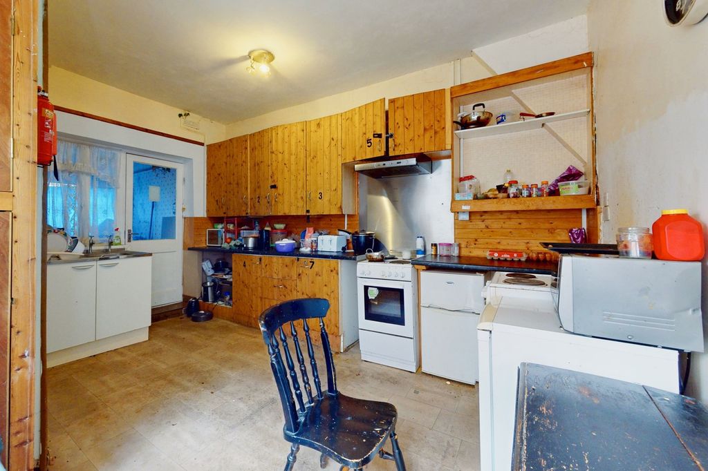 Additional image 6 of 7 bed semi-detached house for saleWaterloo Road, Mablethorpe LN12